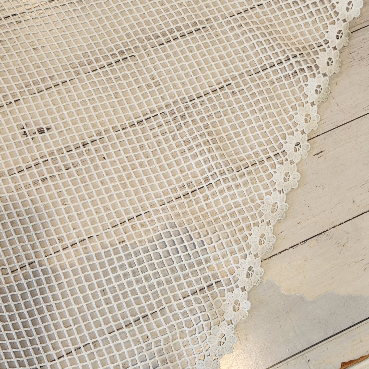 Pretty flowers Guipure Lace