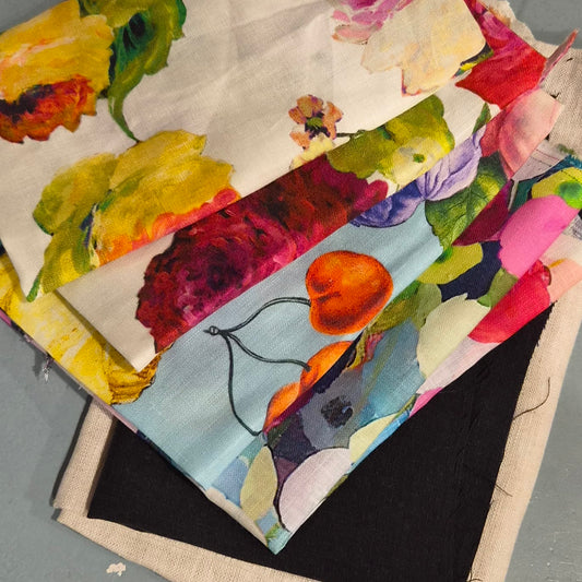 33. 6 pieces assorted linen
