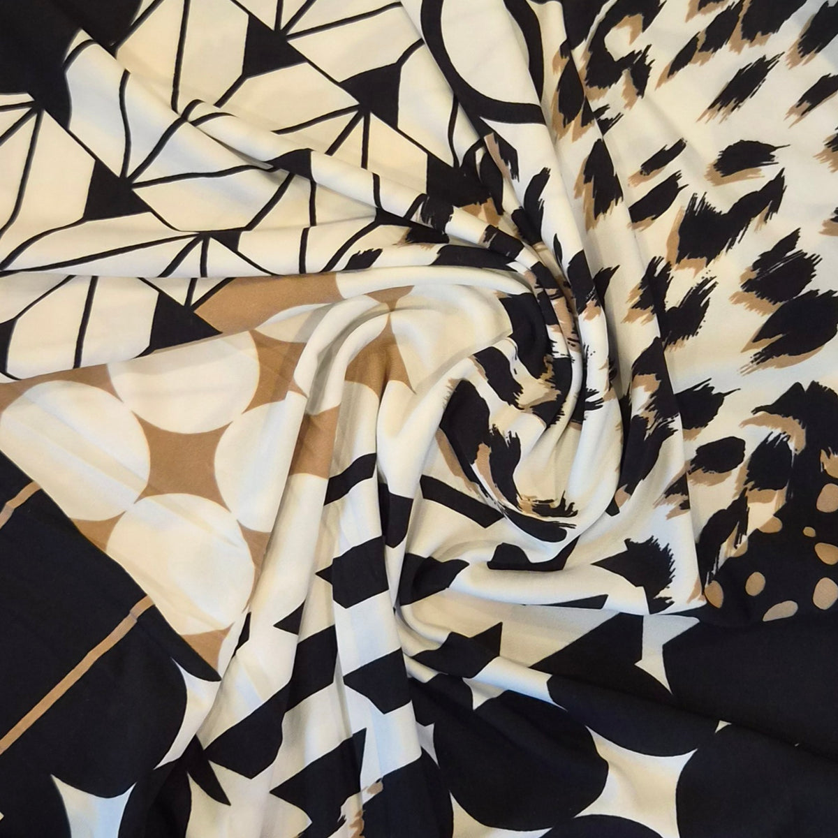 Geo leopard jersey knit