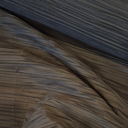 Raven Perma Pleat poly viscose