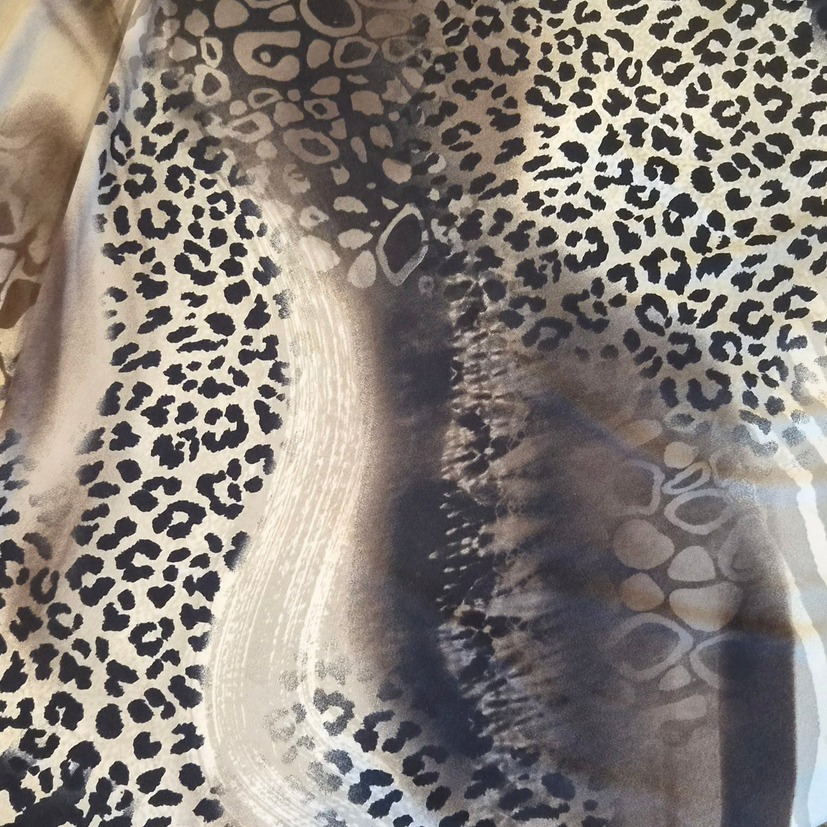Leopard at dusk jersey knit
