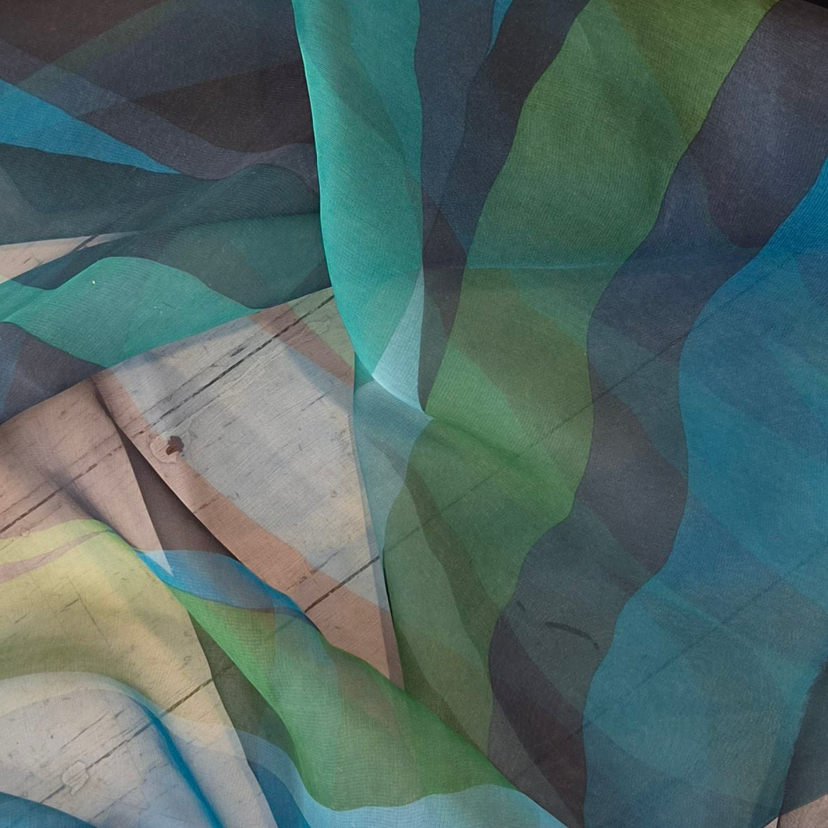 Cool scape organza