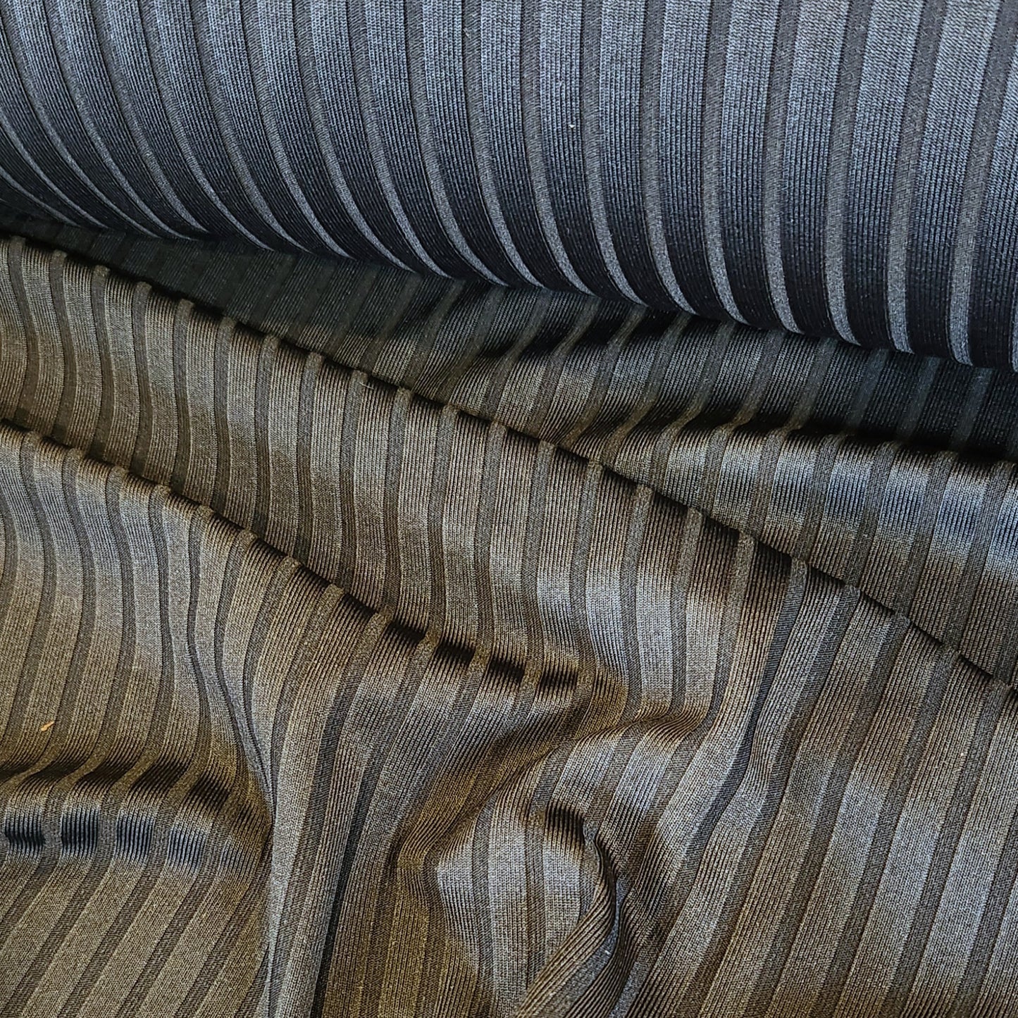 Susanna navy ribbed knit