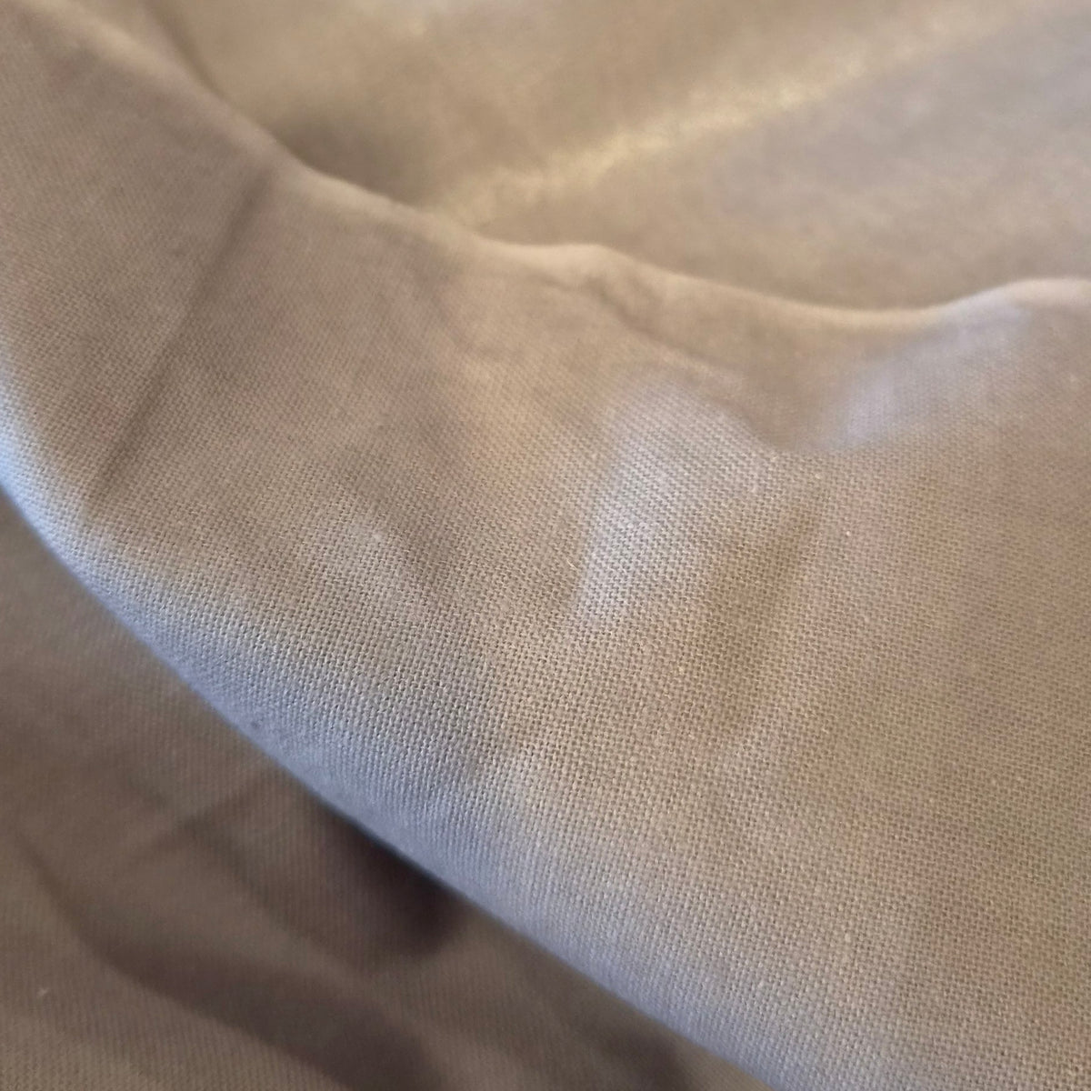 Grey mid weight fusible shapewell interfacing