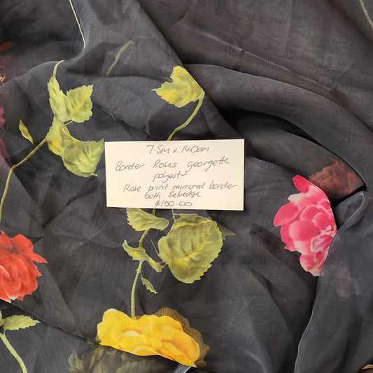 7.5m Border roses georgette
