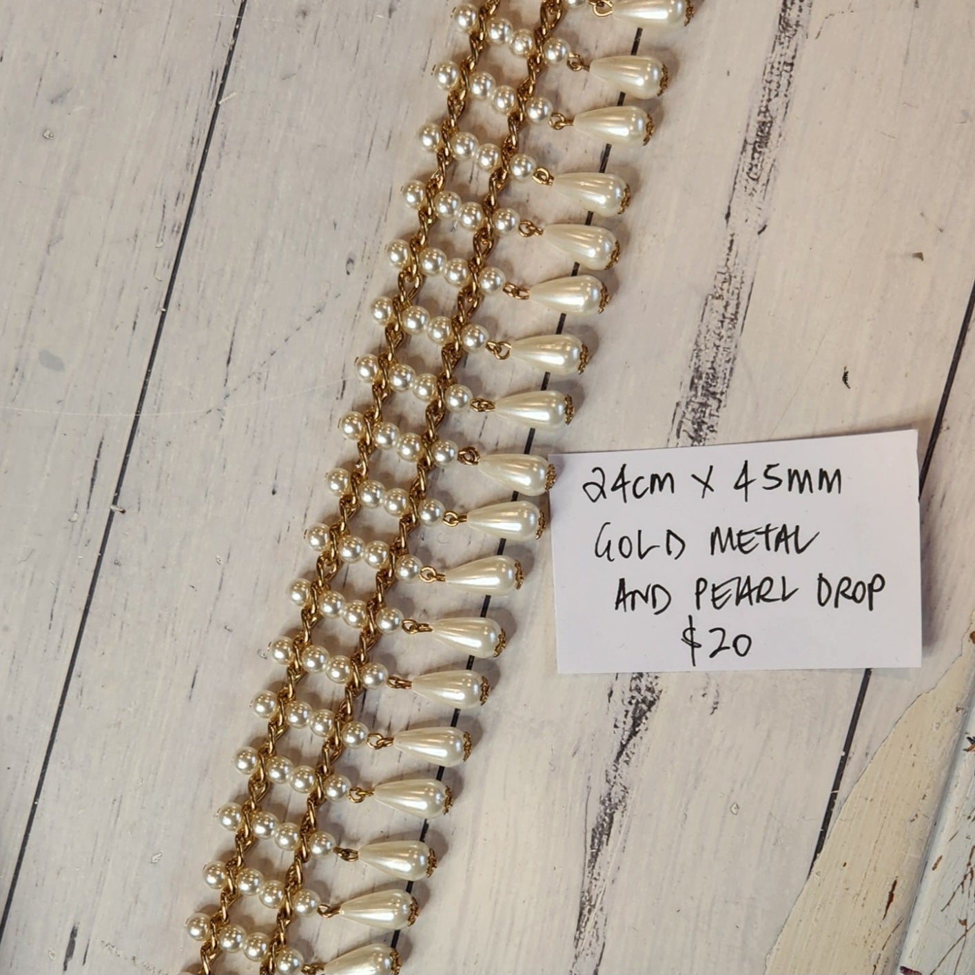 24cm Gold and pearl drop