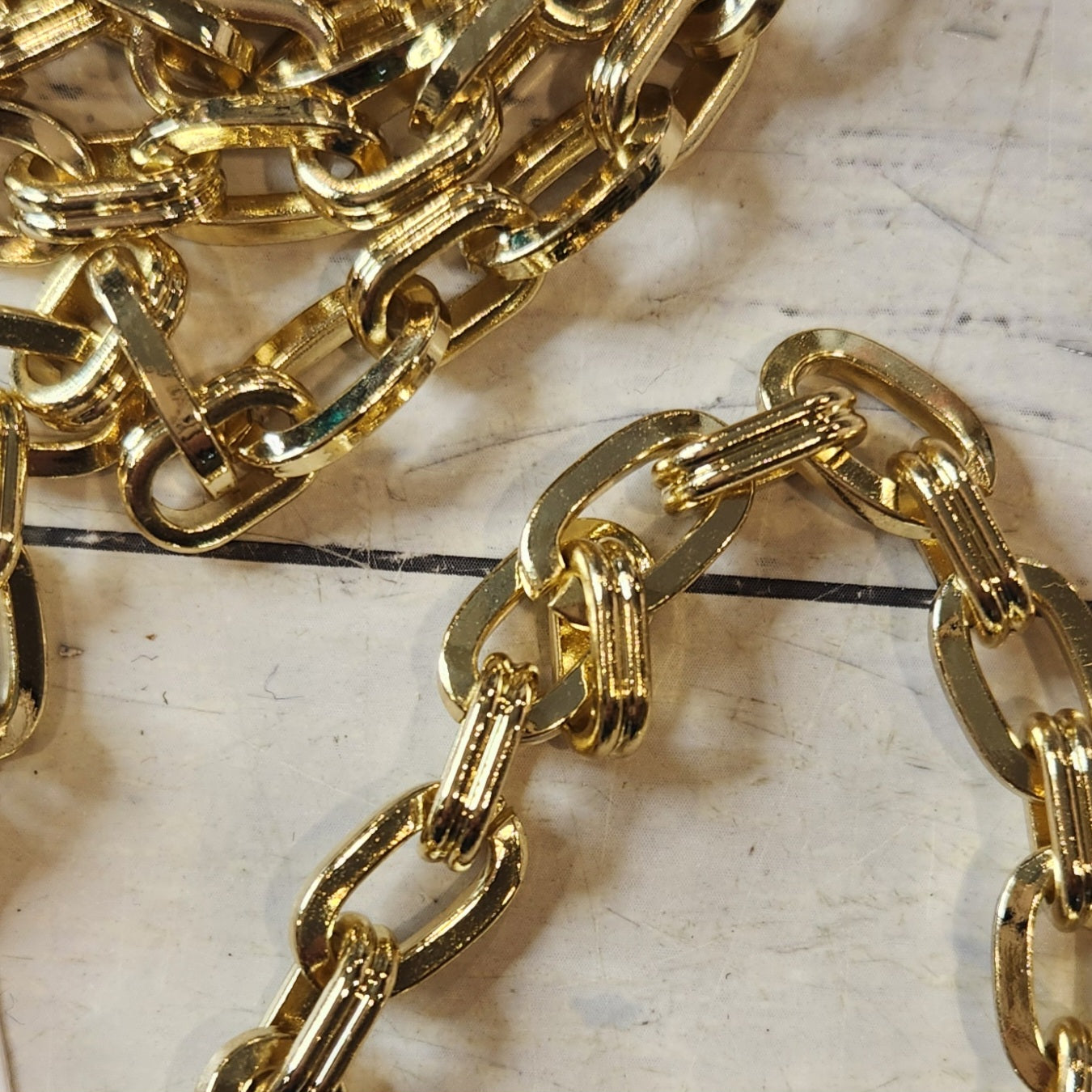 1.05cm Gold chain links