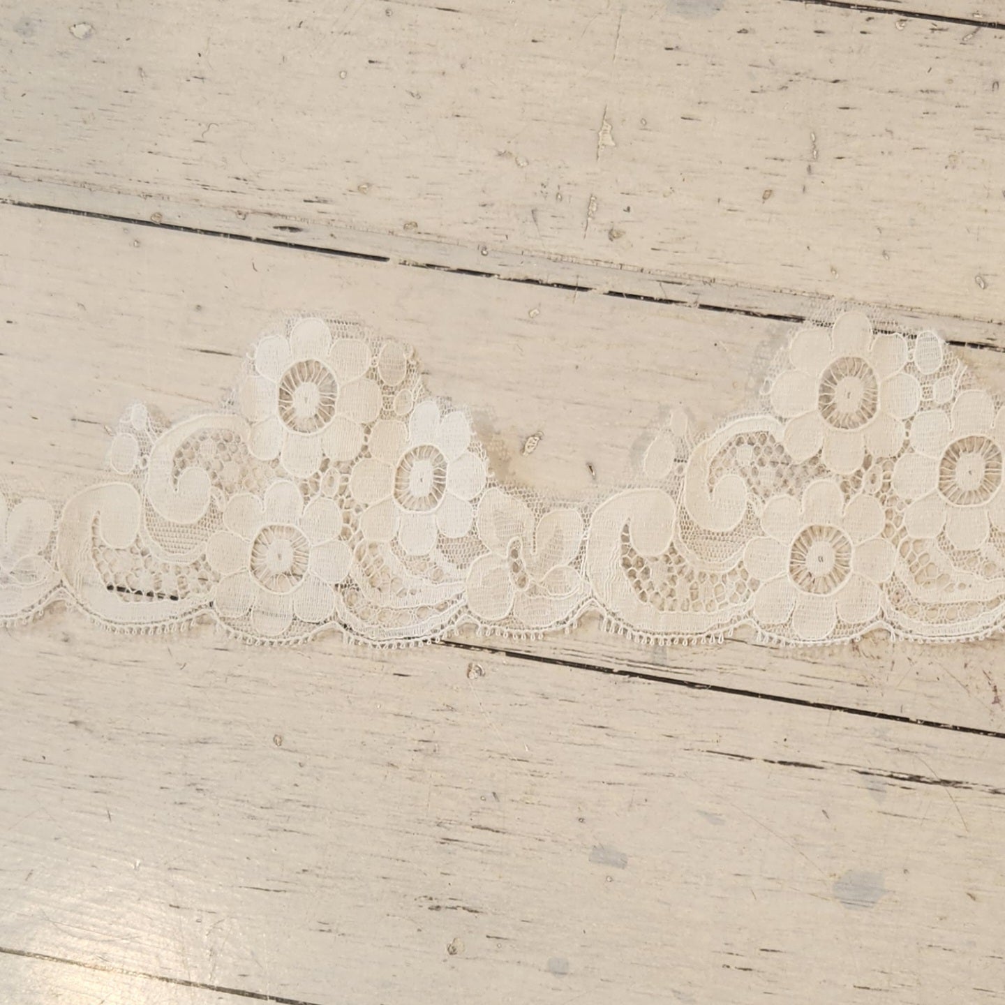 Posies white lace