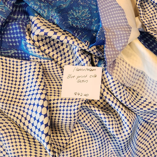 1.4m Blue print silk satin